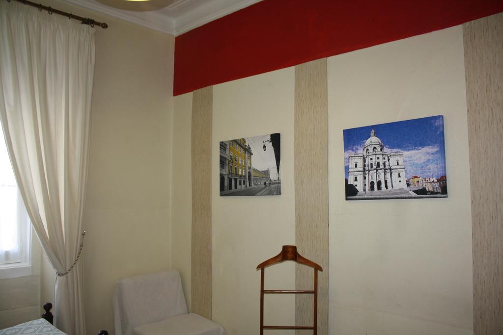 Pensao Residencial Estrela Do Mondego Hotel Lisboa Værelse billede