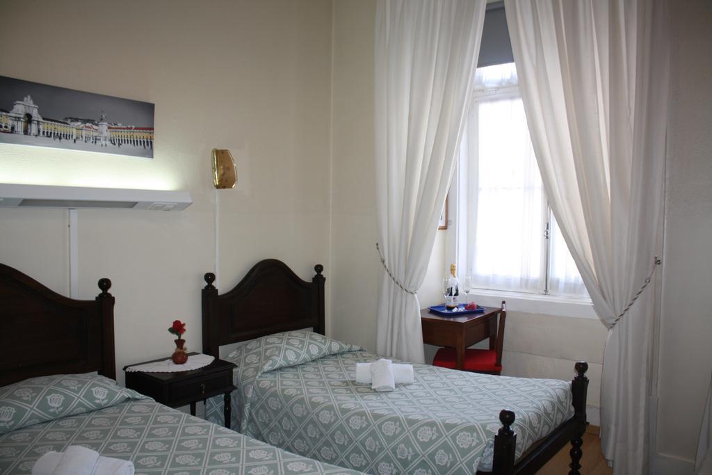 Pensao Residencial Estrela Do Mondego Hotel Lisboa Værelse billede