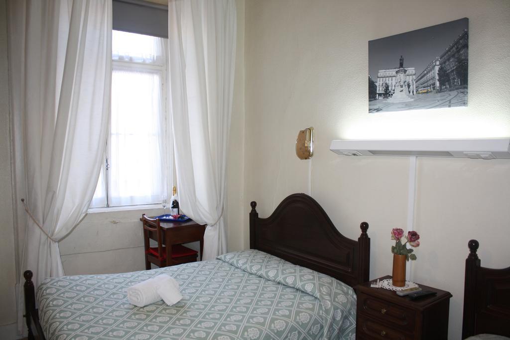Pensao Residencial Estrela Do Mondego Hotel Lisboa Værelse billede