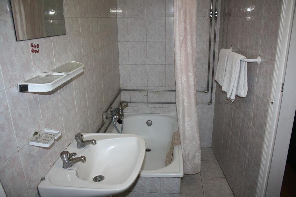 Pensao Residencial Estrela Do Mondego Hotel Lisboa Værelse billede